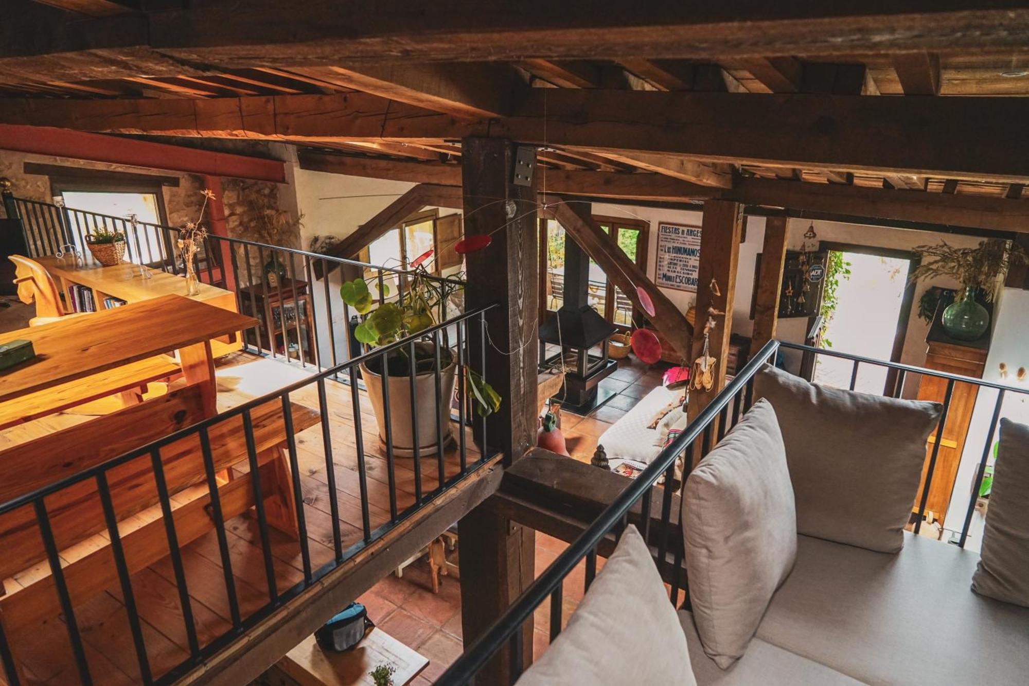 Casa Corazon De Piedra En El Rio Dulce Guest House Aragosa Bagian luar foto