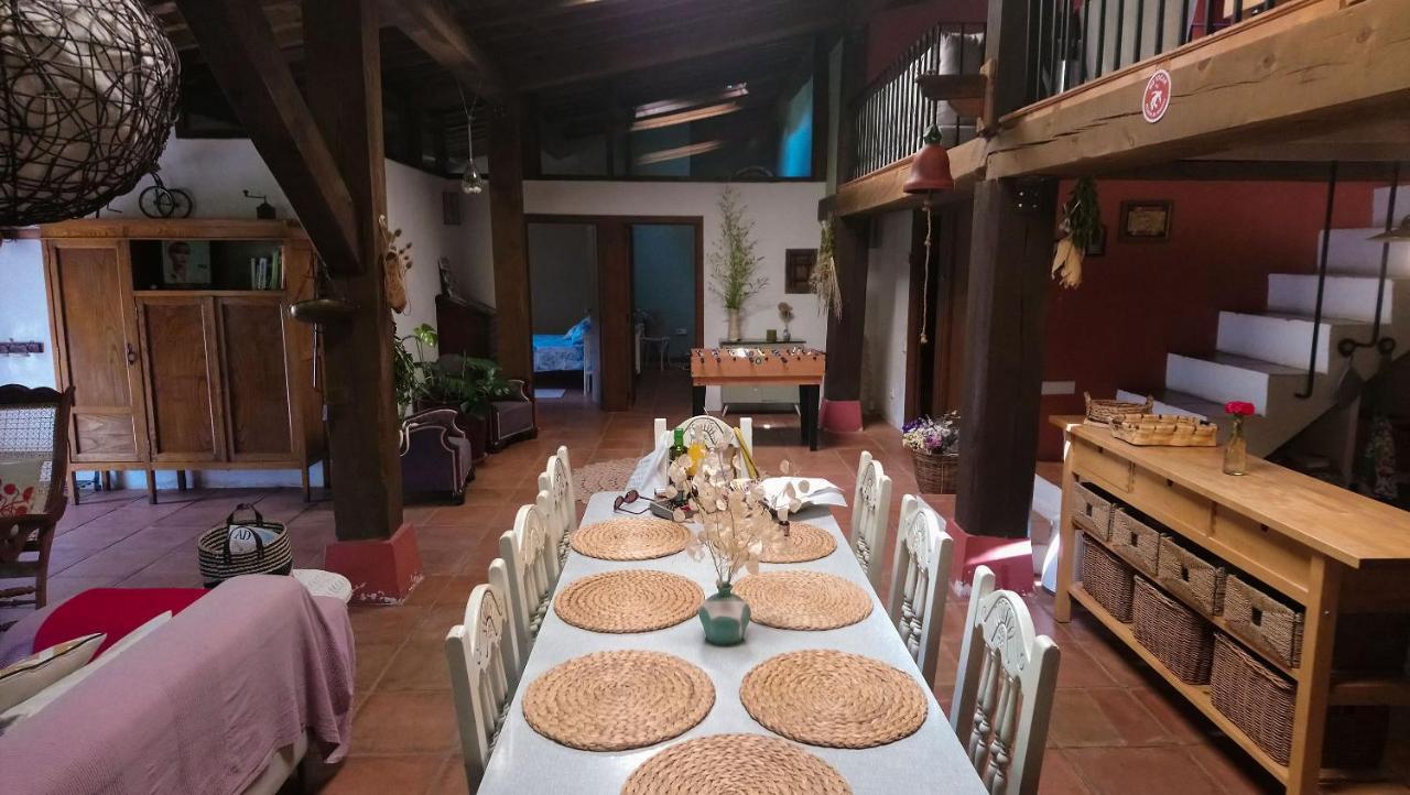 Casa Corazon De Piedra En El Rio Dulce Guest House Aragosa Bagian luar foto